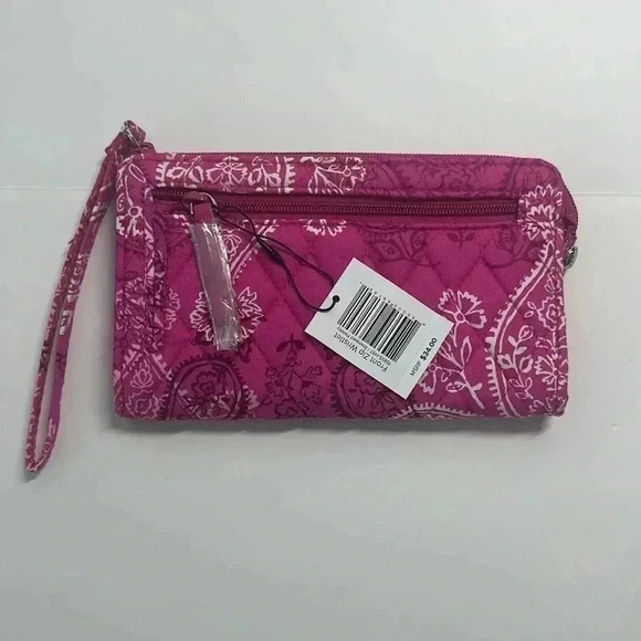 Vera Bradley Front Zip Wristlet Stamped Paisley Pink Wallet - Picture 1 of 8